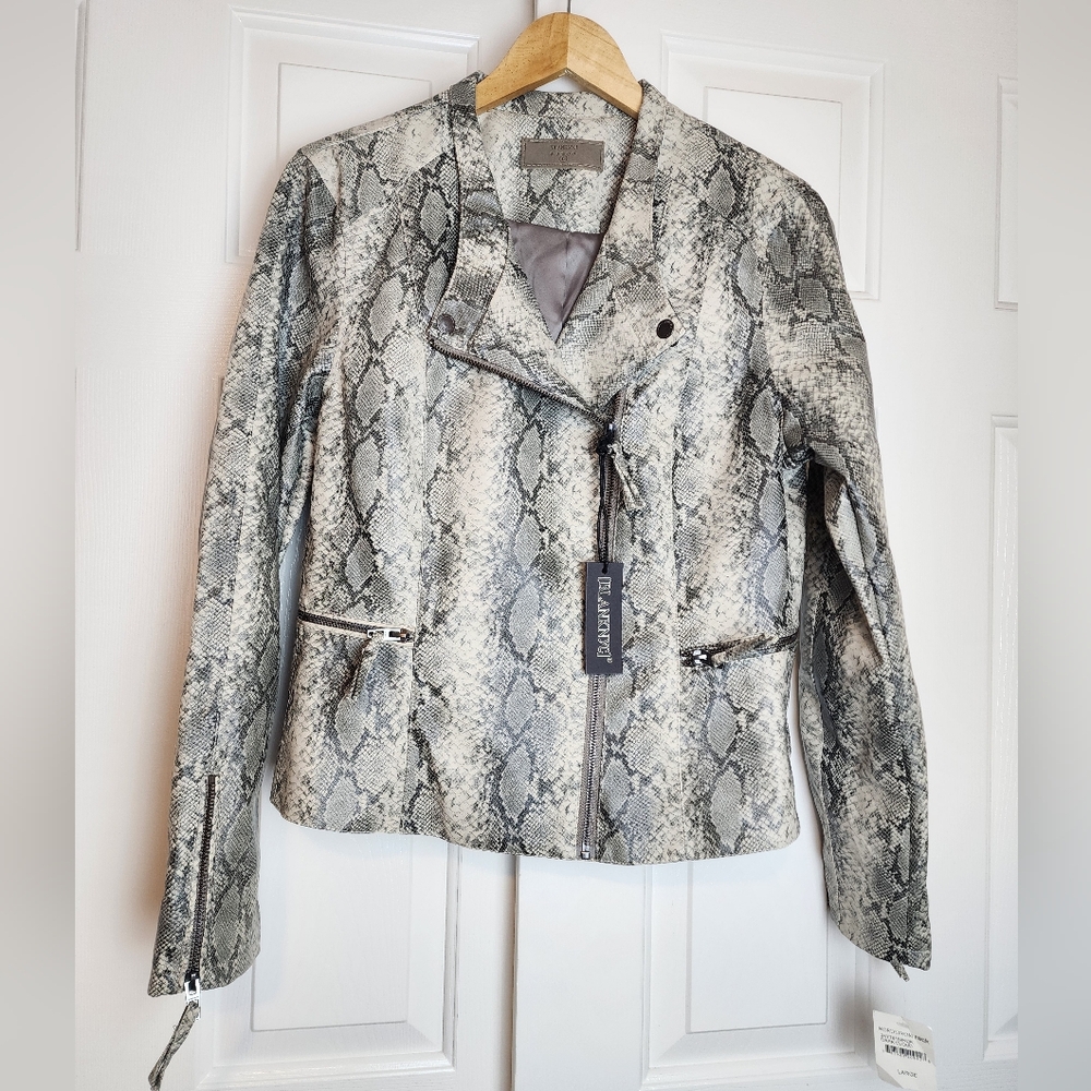 BLANKNYC Gray Snakeskin Vegan Asymmetrical Zip Women's Moto Jacket Size L NWT